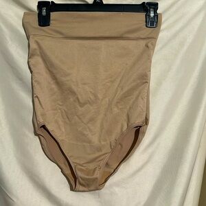 Cacique shape wear